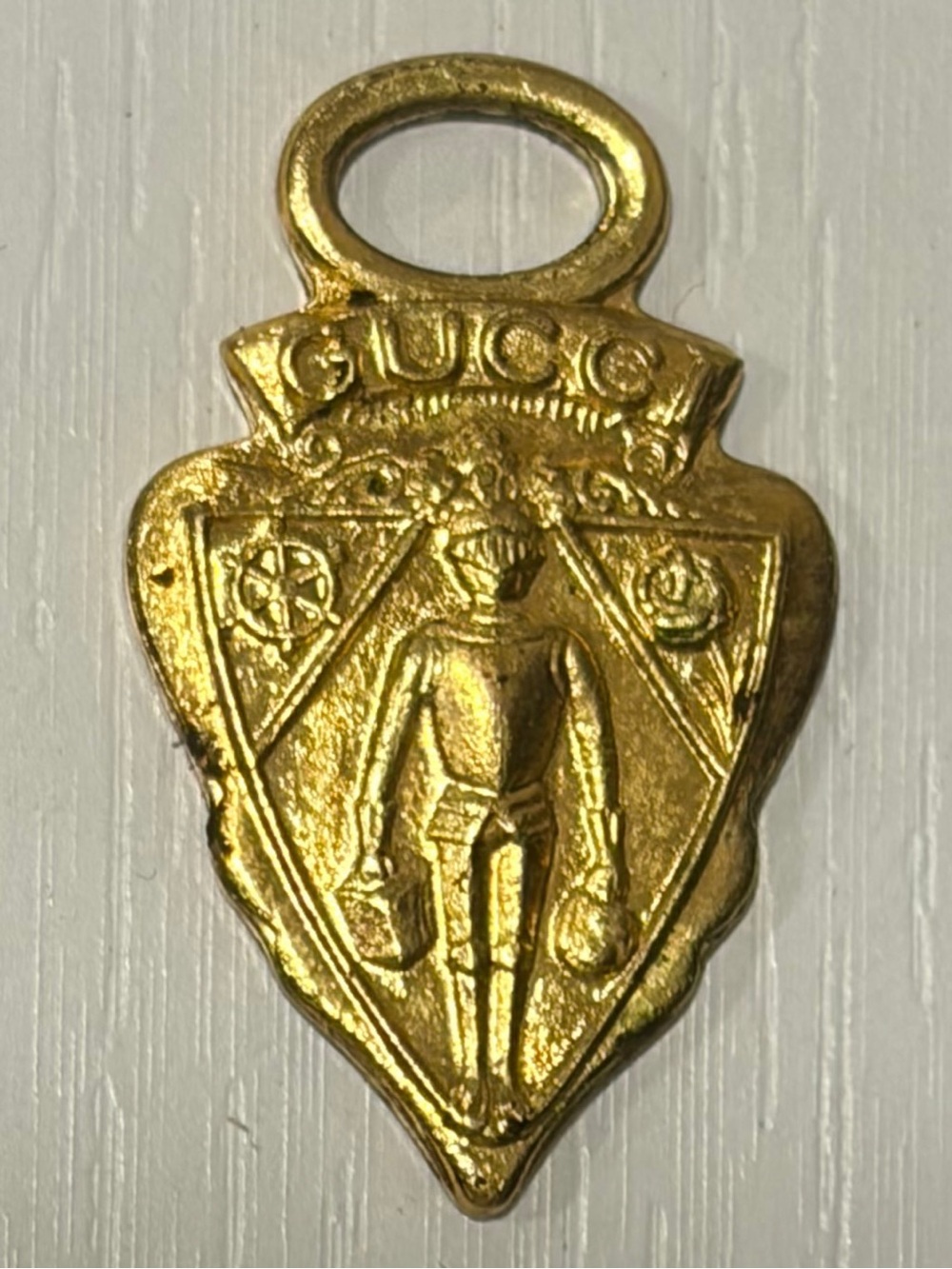 Gucci Gold Shield Pendant Pull Charm - Picture 2 of 3